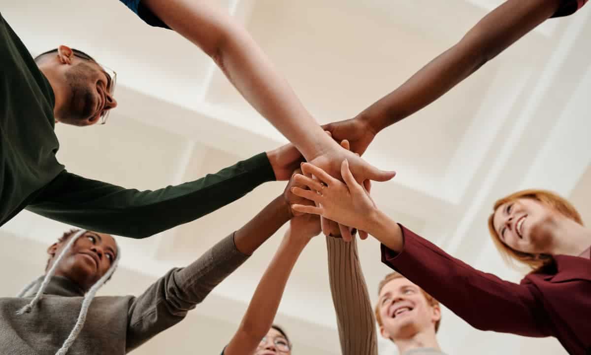 Best Motivational Sales Quotes For Your Sales Team l NeoDove